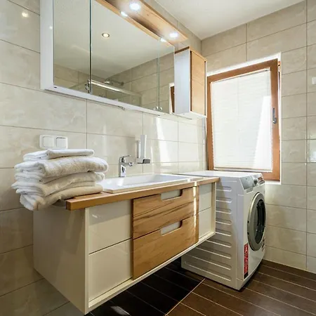 Schmittenbach - Pinzgau Holidays 아파트 *